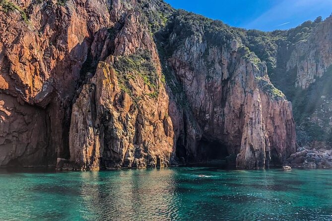 Scandola & Girolata: The Must-see Excursion EN Corsica - The captains are part of the attraction