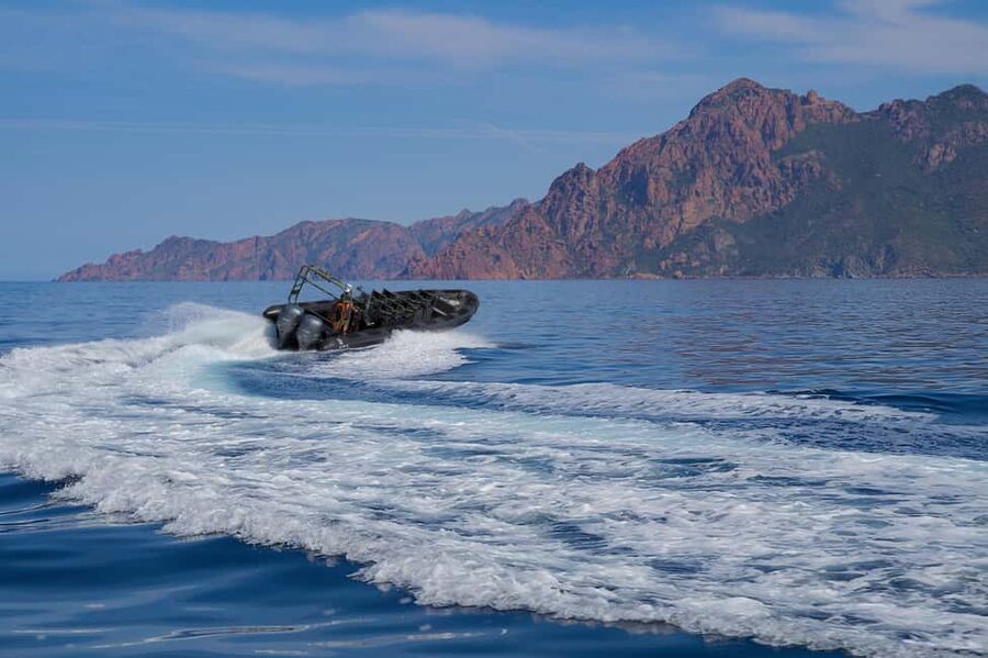Scandola: Visit the Nature Reserve from Porto (France) - From Porto to the Calanques de Piana