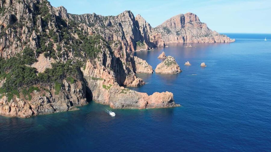 Scandola: Visit the Nature Reserve from Porto (France) - A Short Break in Girolata