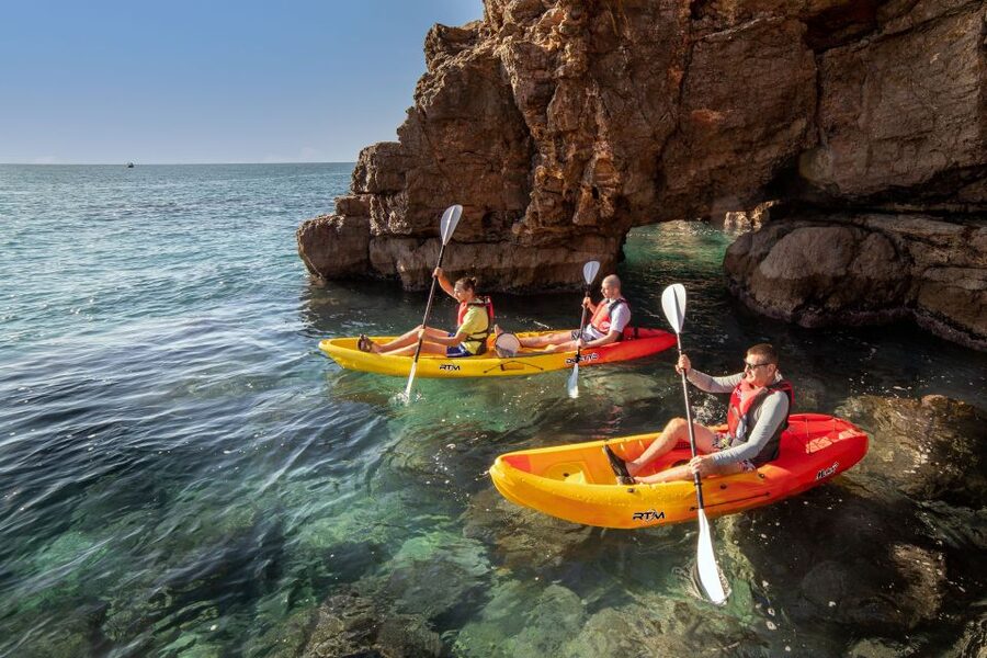 Sea kayak tour: Sète, the French pearl of the Mediterranean - Who will enjoy this sea kayak trip?