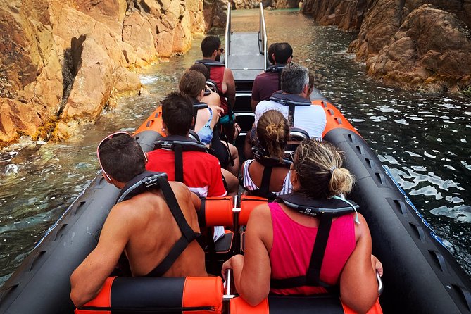 Sea trips Scandola Girolata and Calanches de Piana - Why seeing western Corsica by boat matters