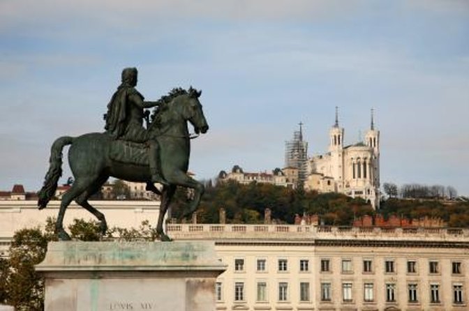 Segway - Ride along the rivers 1h30 - Vieux Lyon and the courthouse