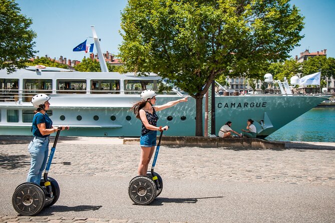 Segway - Ride along the rivers 1h30 - Place des Terreaux and the Bartholdi fountain