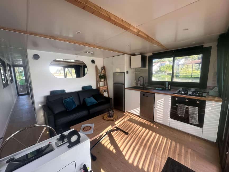 Semi Private Solar Boat Cruise in Champagne - Bridges, locks, and the quiet side of the Marne