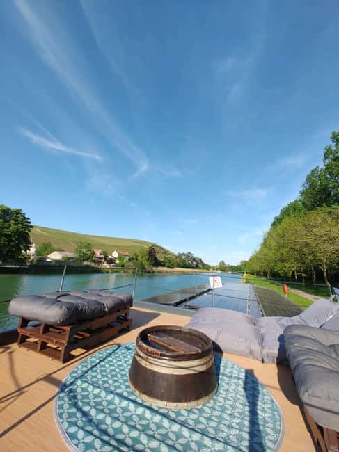 Semi Private Solar Boat Cruise in Champagne - Choosing between 85 minutes and a full private day