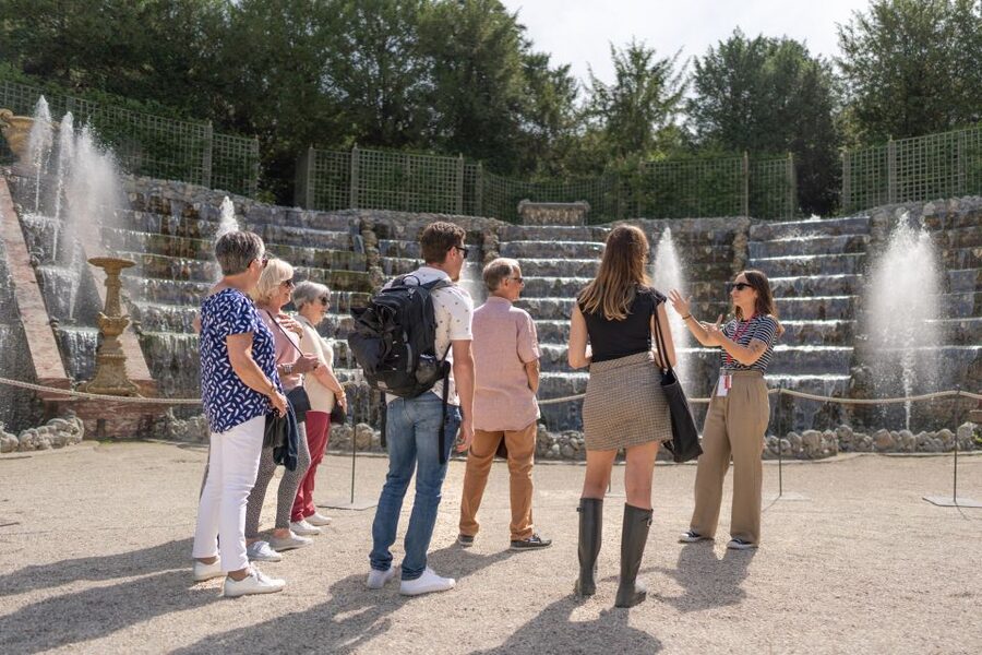 Skip-the-Line Versailles Palace Tour by Train from Paris - Who should book this Versailles tour?