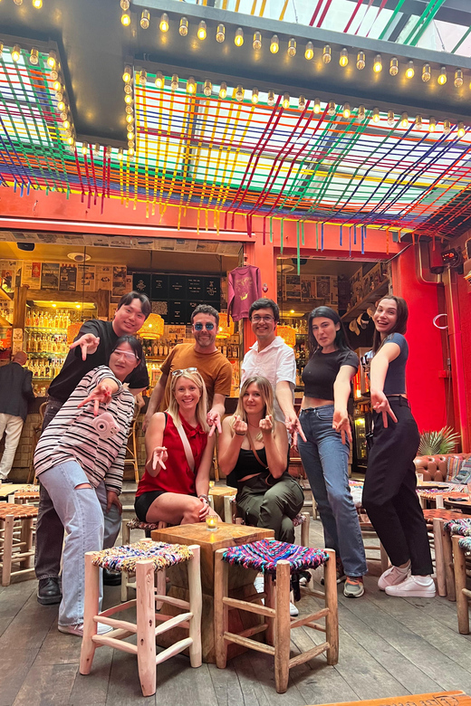 Speakeasy, Explore hidden bars in Paris - What the guide adds to the experience