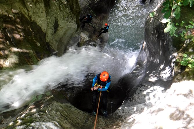 Sports Canyoning of Écouges bas in Vercors - Grenoble - Fitness, confidence, and who should book
