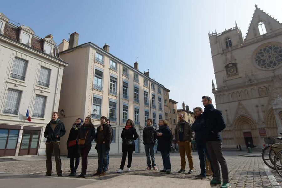 Storytelling tour of the Vieux-Lyon in French - Why this Vieux-Lyon tour feels different