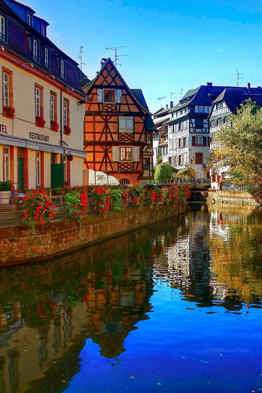 Strasbourg: 2-Hour Gourmet Walking Tour - What the Alsace tasting stops include