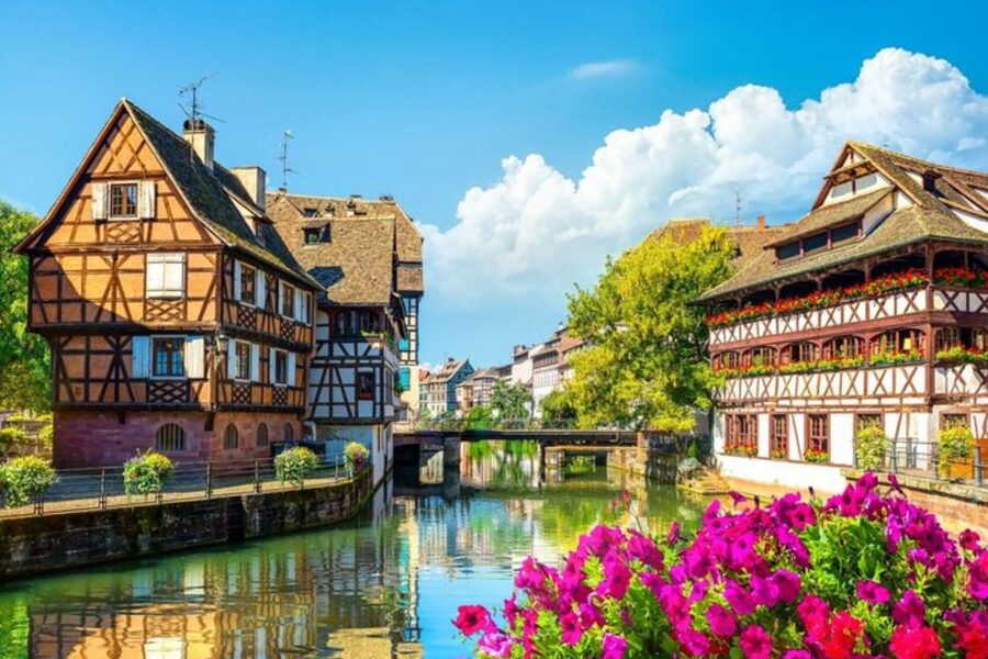 Strasbourg: Private custom tour with a local guide - What the tour costs, and what you really get