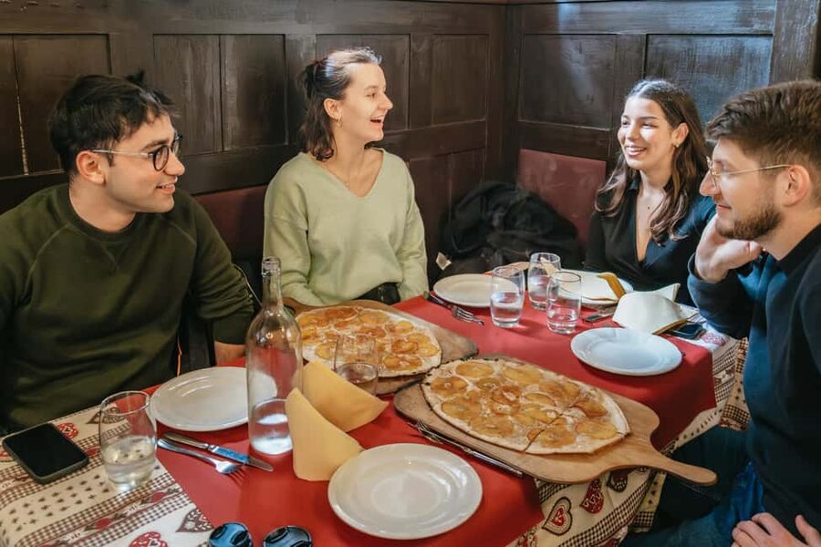 Strasbourg: Traditional Food Walking Tour with Tastings - Why a food tour works so well in Strasbourg