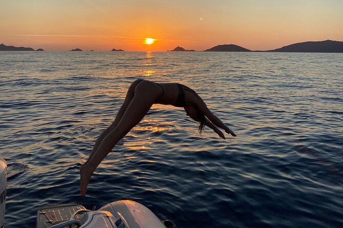 Sunset boat cruise with Aperitif at the Sanguinary Islands - Sunset from the Gulf of Ajaccio