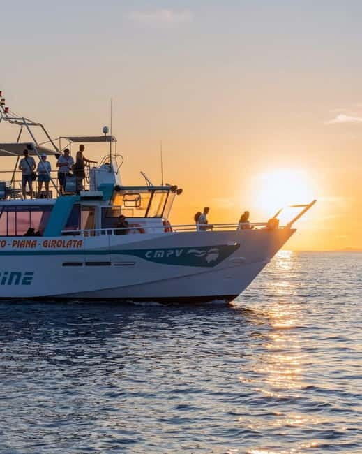 Sunset Boat Trip Visit, natural reserve coast - The Calanques Natura 2000 marine reserve