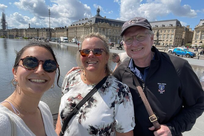The essential in Bordeaux, private tour with a local - Bordeaux Cathedral and the value of local explanation