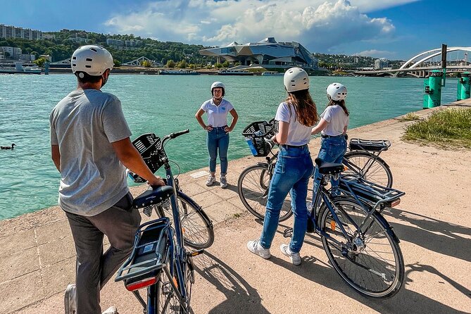 The Grand Bike Tour of Lyon - 3h - Along the Rhône on the ViaRhôna