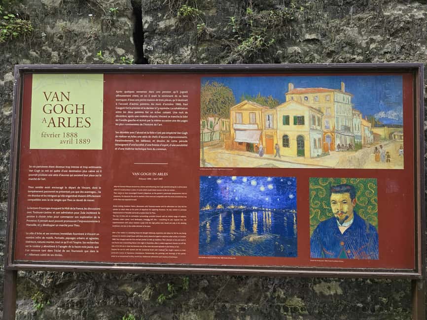 The historic district of Montmartre - What the guide adds to the experience