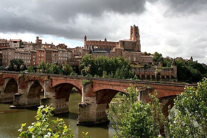 Toulouse: Albi and Cordes/Ciel Day Trip with Audio Guides - Key points to know before booking