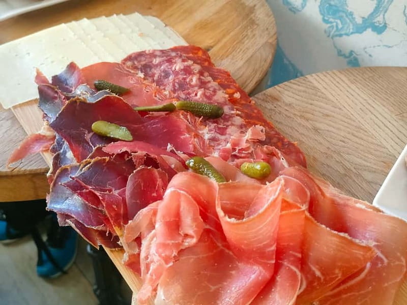 Toulouse: Guided Food Tour with Tastings - The savory side: cheese and charcuterie