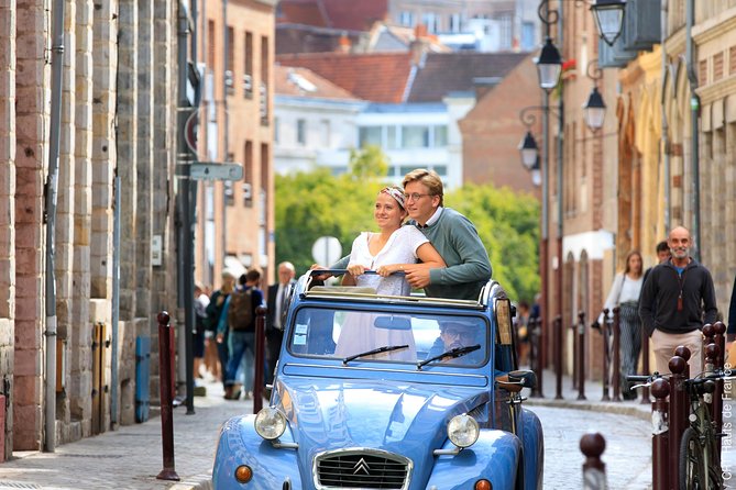 Unique Tour of Lille by Convertible 2CV - 1h00 - Porte de Paris and Place de la Republique