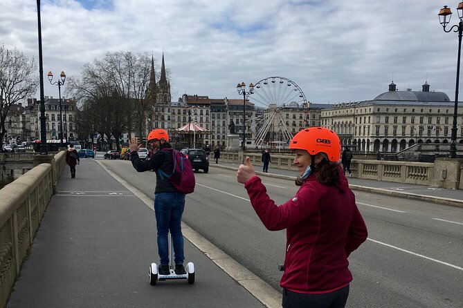 Unusual and ecological ride on a Segway and electric bike in Bayonne - Les Halles, the Nive, and Bayonne’s food traditions