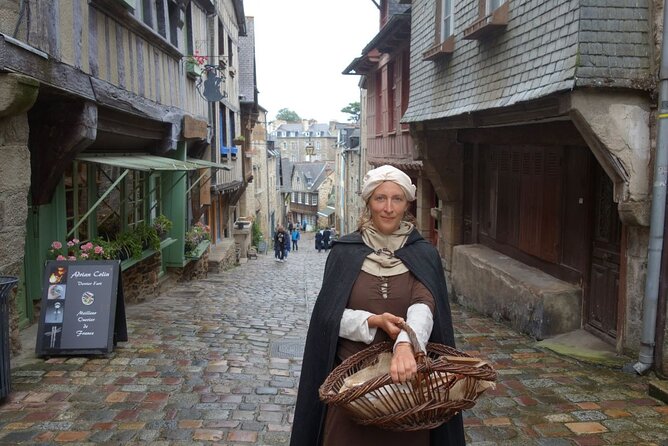 Unusual guided tour of Dinan immersed in the Middle Ages - Who Will Get the Most From This Dinan Walk