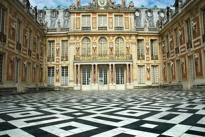 Versailles Guided Visit – Hotel Pickup, Meeting Point or None - The Hall of Mirrors and royal apartments