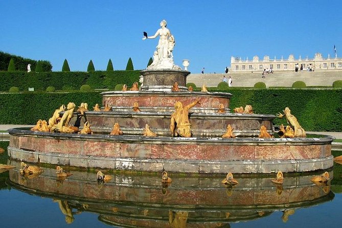 Versailles Guided Visit – Hotel Pickup, Meeting Point or None - Arriving at the Palace of Versailles