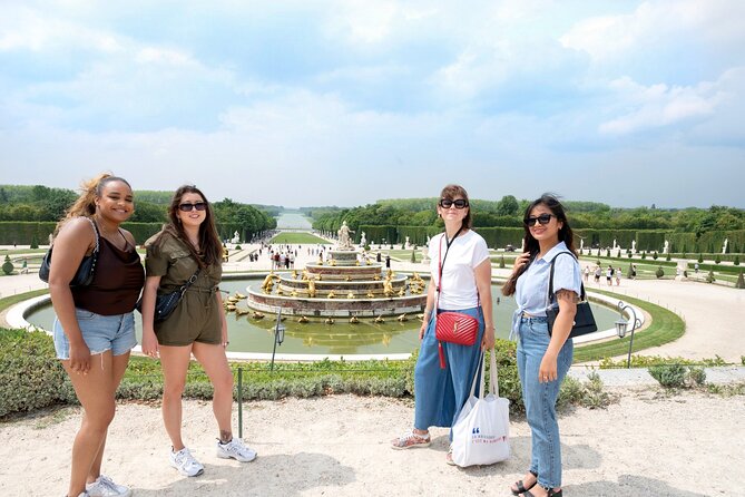 Versailles Palace and Gardens Tour from Paris - A short but useful introduction to the gardens