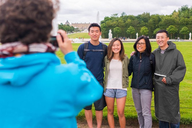 Versailles Palace Bike Tour with Market & Marie-Antoinette hamlet - Why cycling is the smart way to see Versailles