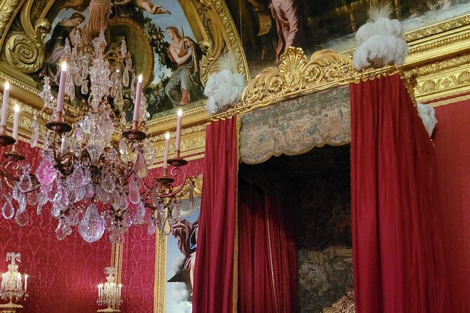 Versailles Palace Guided Tour with Gardens Access - Trianon and Marie-Antoinette’s Estate