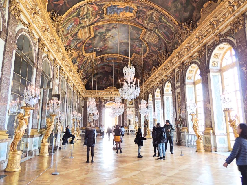 Versailles: Skip-the-Line Guided Palace Tour and Full Access - The Royal Apartments and State Apartments