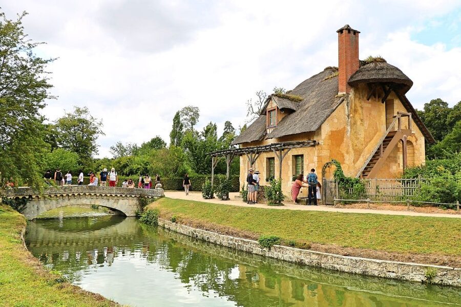 Versailles: Skip-the-Line Guided Palace Tour and Full Access - Is $88 a good value?