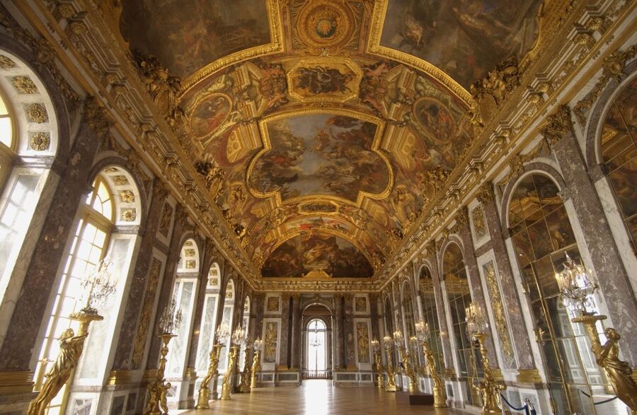 Versailles: Skip-the-Line Guided Tour of Palace with Gardens - Why skip-the-line entry matters at Versailles