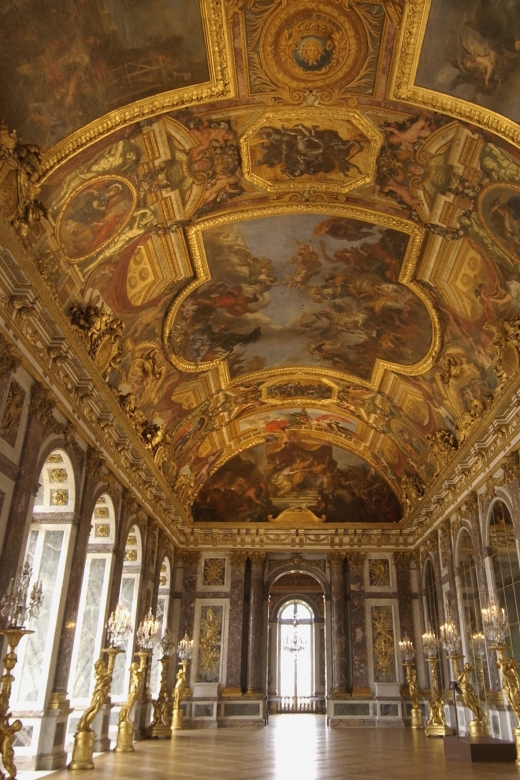 Versailles: Skip-the-Line Guided Tour of Palace with Gardens - The royal apartments, where Versailles becomes understandable