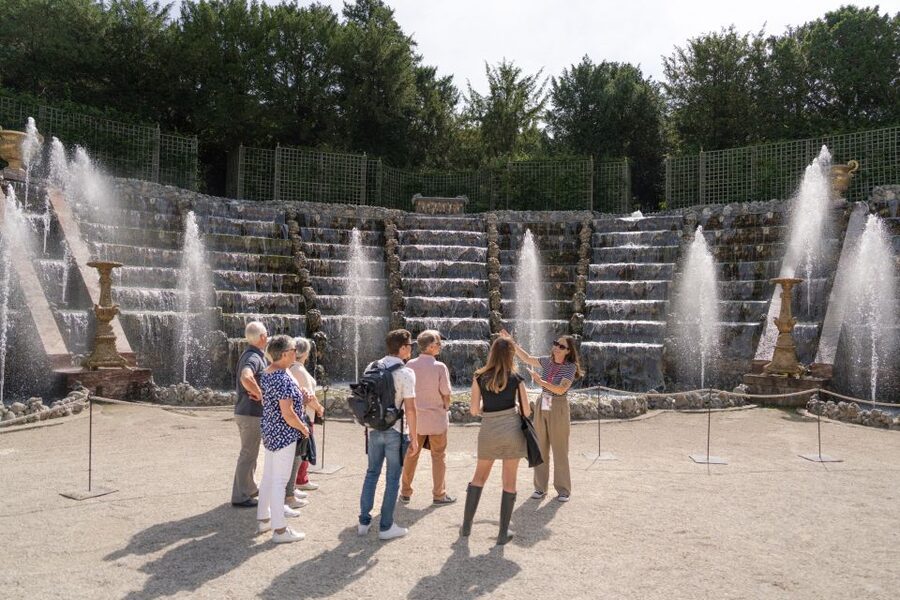 Versailles: Skip-the-Line Versailles Palace and Gardens Tour - From Court Gossip to Daily Royal Routine