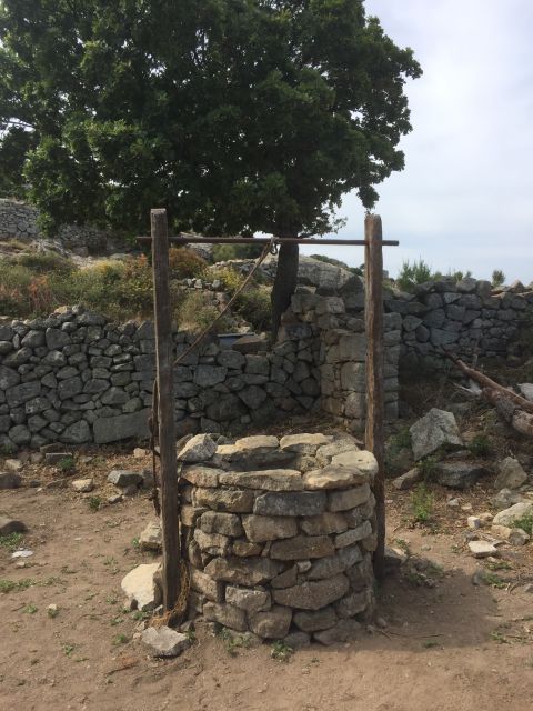 Vieux Villages L'authenticité Corse - Pigna, craft, and the value of unscheduled wandering