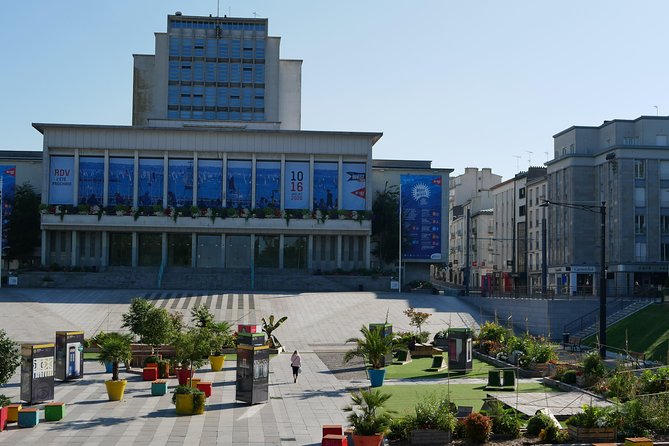 [Walking Tour] Discover the Best of Brest in 2 hours - The saved street near the Capucins