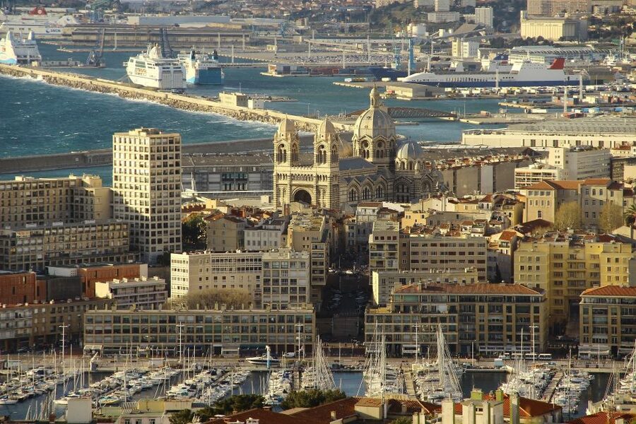 Welcome to Marseille: Private Tour with a Local - Key things to know before meeting your guide