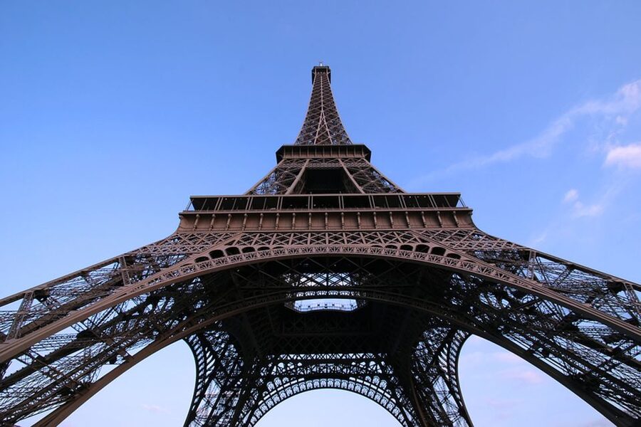 Welcome to Paris Day Trip from London via Train - Finishing at the Eiffel Tower