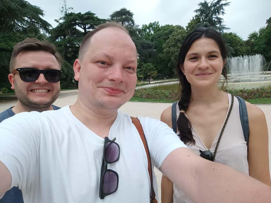 Welcome to Toulouse: Private Walking Tour with a Local - Meeting your host at your hotel or Airbnb