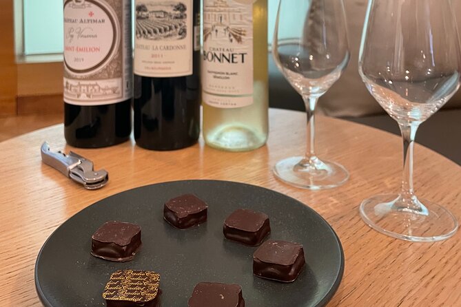 Wine Masterclass & Cheese Tasting Workshop in Bordeaux - The Bordeaux map gives the tasting a sense of place